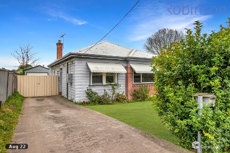 8 William St, Mayfield, NSW 2304