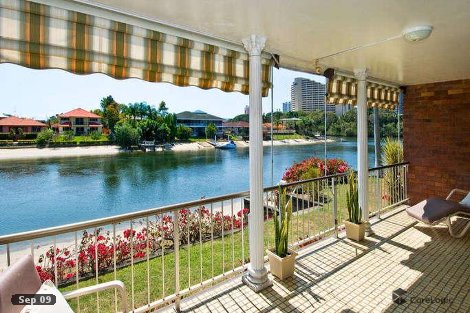 4/29 Hooker Bvd, Broadbeach Waters, QLD 4218