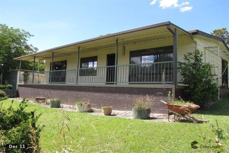 2-4 Victoria Hill Rd, Adelong, NSW 2729