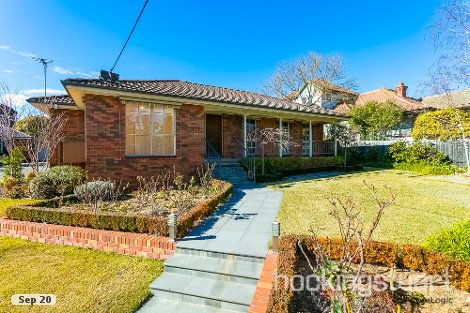 1/2 Milton St, Canterbury, VIC 3126