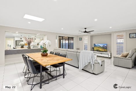 25 Alkira Cct, Horsley, NSW 2530