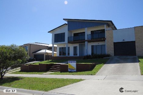 14 Riviera Ct, Lakes Entrance, VIC 3909