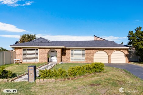 3 Dee Why Pl, Woodbine, NSW 2560