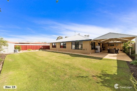 18 William St, Wattle Grove, WA 6107