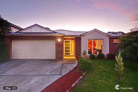 15 Magnolia Gr, Montrose, VIC 3765