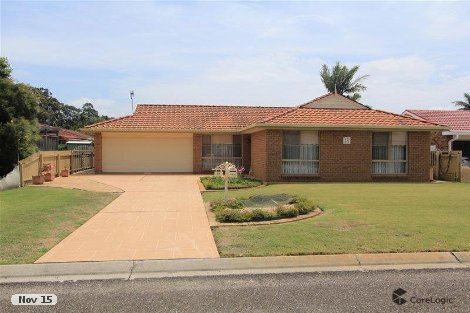 18 Murson Cres, North Haven, NSW 2443