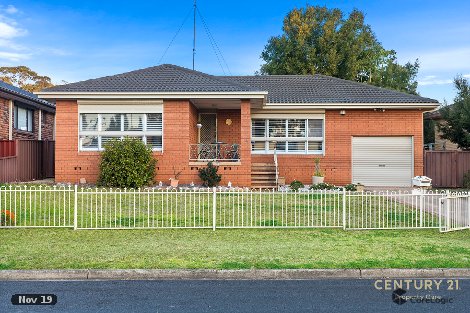 4 Wyangala Cres, Leumeah, NSW 2560