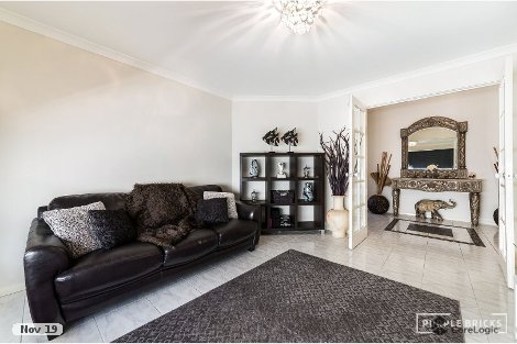 404 Hamilton Rd, Lake Coogee, WA 6166