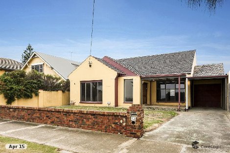 11 Beach Rd, Hampton, VIC 3188