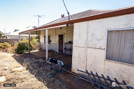 42 Maddock St, Mukinbudin, WA 6479