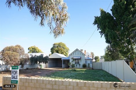 16 Jellicoe Rd, Merredin, WA 6415