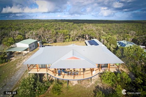 10 Stirling Castle Drive Orchid Bch, Fraser Island, QLD 4581