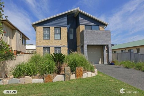 17 Steel St, Redhead, NSW 2290