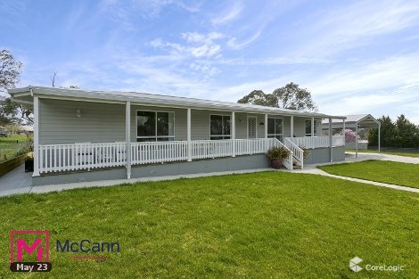 17 Copeland St, Gunning, NSW 2581