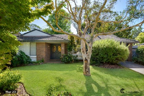 8 Maple Gr, Wentworth Falls, NSW 2782