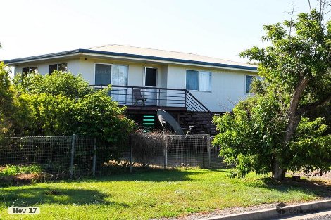 6 Railway Pde, St Lawrence, QLD 4707