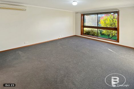 2 Laurine Ct, Wendouree, VIC 3355