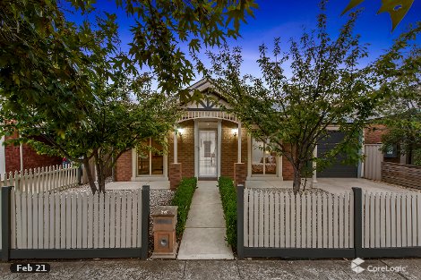 18 Cobaw Cct, Caroline Springs, VIC 3023