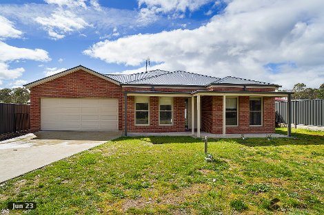 2b Warren St, Harcourt, VIC 3453