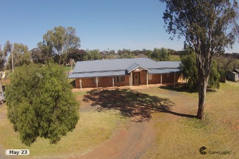 6 Boltes Rd, West Wyalong, NSW 2671