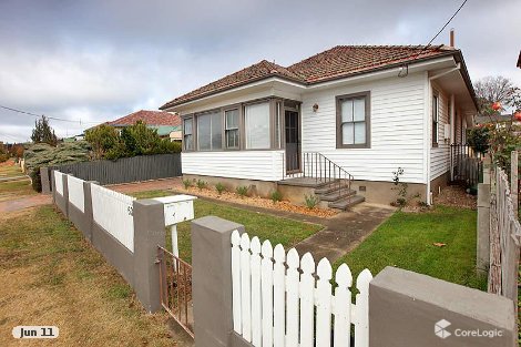 63 Stornaway Rd, Queanbeyan, NSW 2620