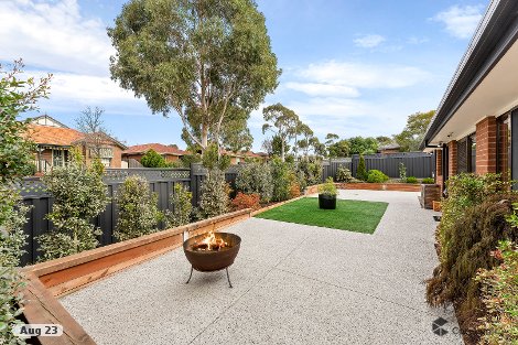 2 Solomon Ct, Sunbury, VIC 3429