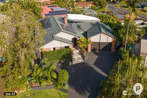 8 Pine Bark Ct, Albany Creek, QLD 4035