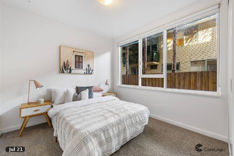 2/5 Alfriston St, Elwood, VIC 3184