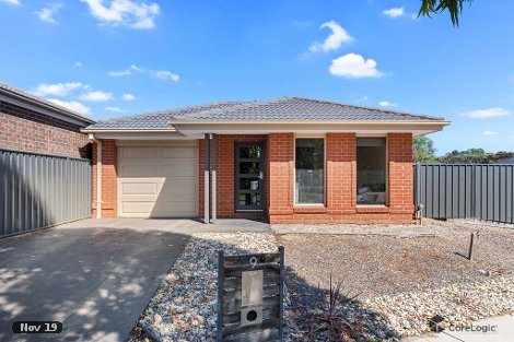 9 Creekside Cl, Jackass Flat, VIC 3556