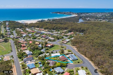 9 Leplaw Cl, Safety Beach, NSW 2456