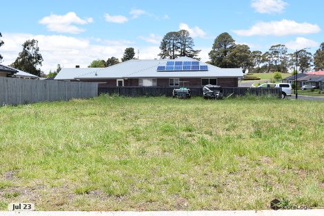 24 Claret Ash Dr, Guyra, NSW 2365