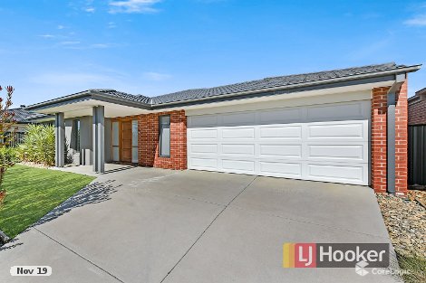 3 Haflinger Ave, Clyde North, VIC 3978