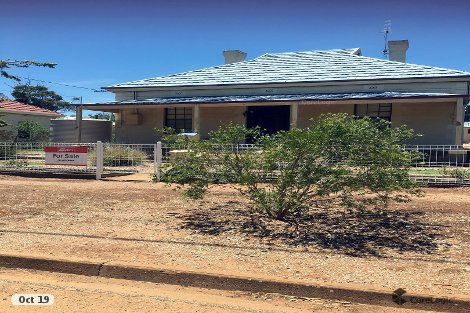 8 Grove St, Peterborough, SA 5422