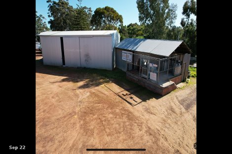 15 Roberts St, Yealering, WA 6372