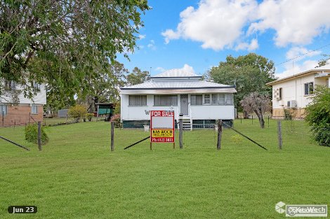 16 Parris St, Park Avenue, QLD 4701