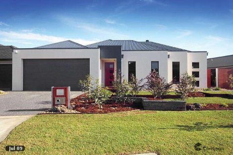 44 Deepwater Dr, Waterways, VIC 3195