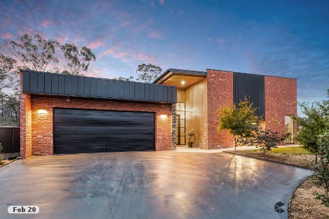 60 Lanark Dr, Junortoun, VIC 3551