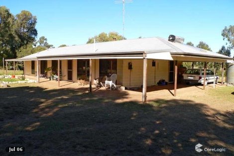 40 Haub Rd, Lake Clifton, WA 6215