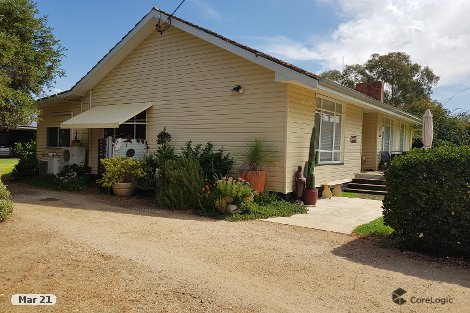 28 Pye St, Eugowra, NSW 2806