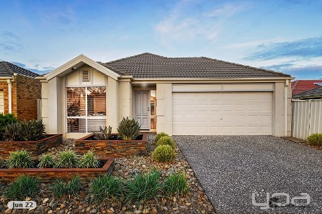 12 Reigate St, Caroline Springs, VIC 3023