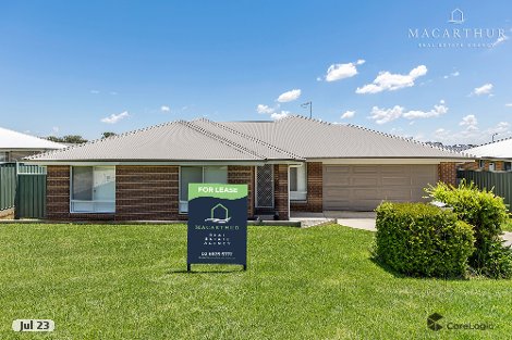 8 Tantoon Cct, Forest Hill, NSW 2651