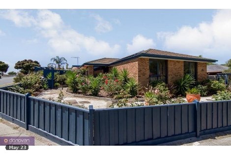 27 Herrington Ave, Carrum Downs, VIC 3201