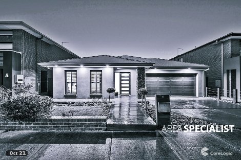 41 Chagall Pde, Clyde North, VIC 3978