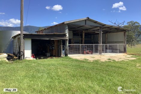 18 Kerrs Lane, Pumpenbil, NSW 2484