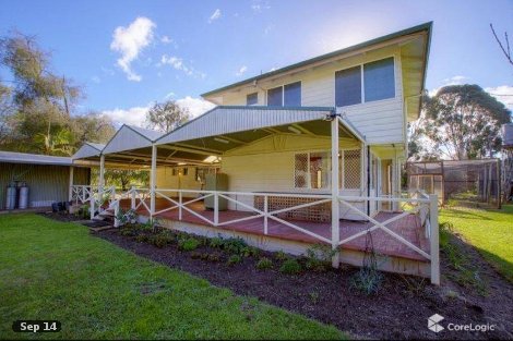 32 Chapman Cres, Reinscourt, WA 6280