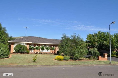 14 Cairns Dr, Darley, VIC 3340