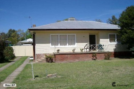 54 Sydney St, Tumut, NSW 2720