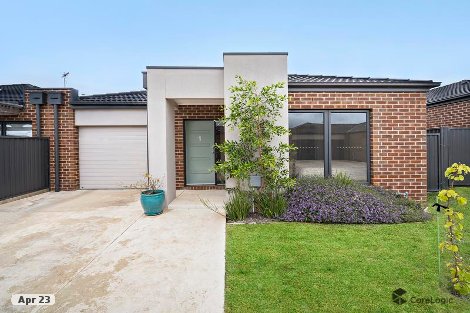 1 Liliane Pl, Lake Gardens, VIC 3355