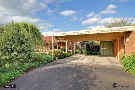 2/64a Lyons Rd, Croydon North, VIC 3136