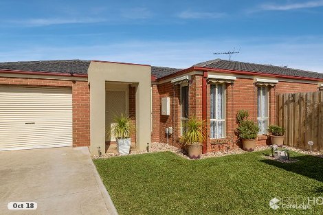 2/3 Pitanga Gdns, Werribee, VIC 3030